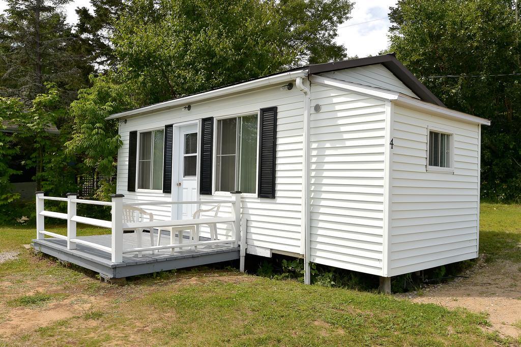 Saint-Siméon Auberge Sur Mer Charlevoix מראה חיצוני תמונה