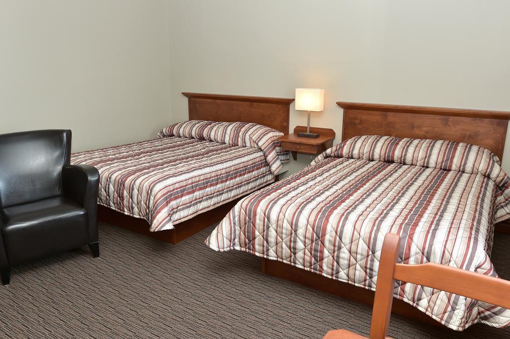 Saint-Siméon Auberge Sur Mer Charlevoix מראה חיצוני תמונה