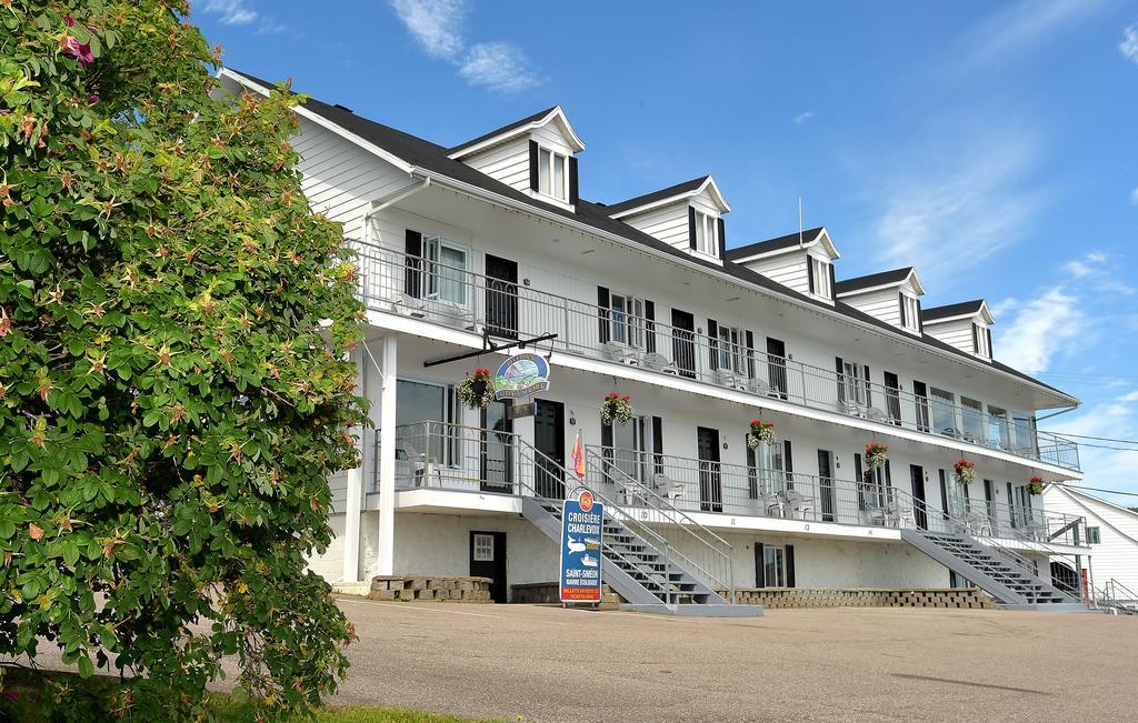 Saint-Siméon Auberge Sur Mer Charlevoix מראה חיצוני תמונה
