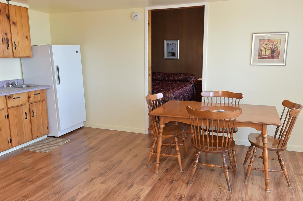 Saint-Siméon Auberge Sur Mer Charlevoix מראה חיצוני תמונה