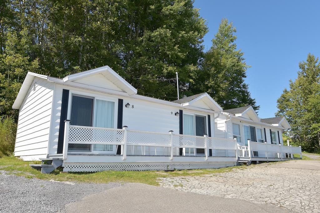 Saint-Siméon Auberge Sur Mer Charlevoix מראה חיצוני תמונה