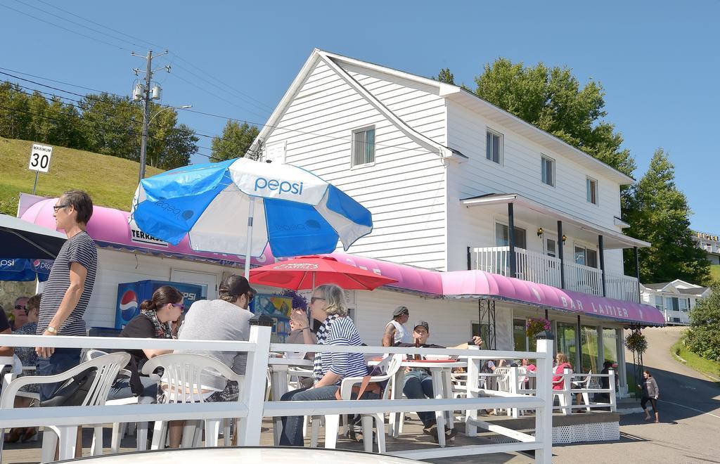 Saint-Siméon Auberge Sur Mer Charlevoix מראה חיצוני תמונה